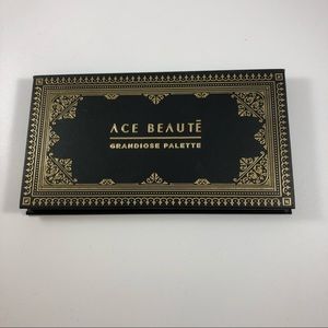 Ace Beaute Grandiose Eyeshadow Palette